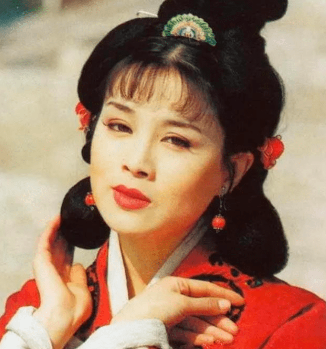 古装第一尤物赵明显 22岁完婚 离异后隐退 至今仍只身一人【mile米乐集团】(图8)
古装第一尤物赵明显 22岁完婚 离异后隐退 至今仍只身一人【mile米乐集团】(图8)